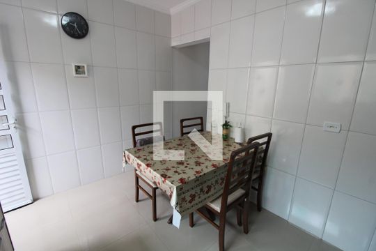 Cozinha de casa à venda com 2 quartos, 94m² em Vila Antonieta, São Paulo