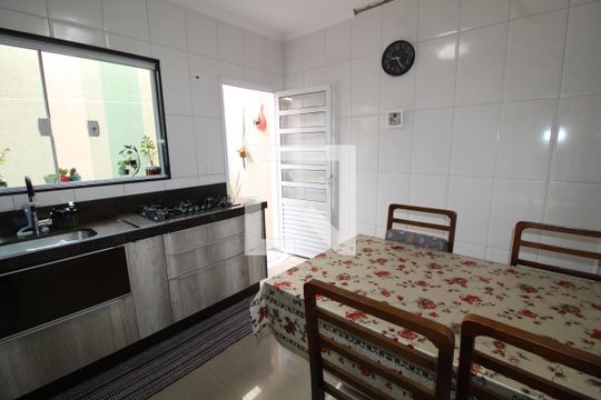 Cozinha de casa à venda com 2 quartos, 94m² em Vila Antonieta, São Paulo