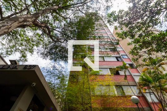 Fachada de apartamento à venda com 2 quartos, 55m² em Vila Olímpia, São Paulo