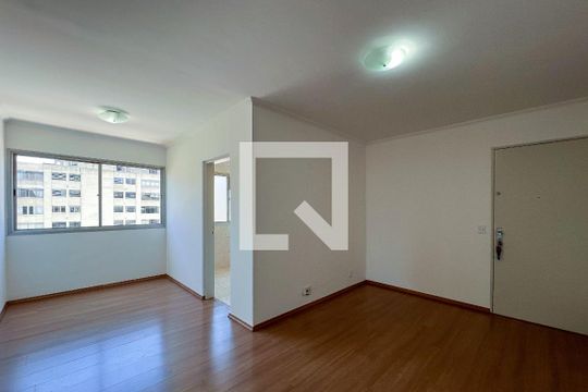 Apartamento à venda com 2 quartos, 55m² em Vila Olímpia, São Paulo