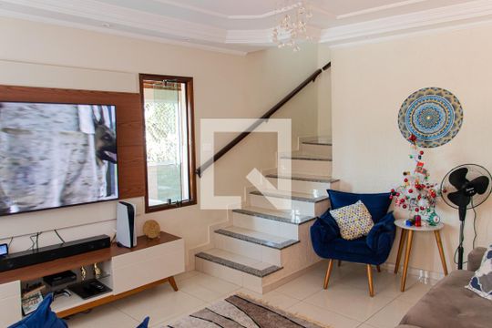 Casa de Condomínio à venda com 3 quartos, 129m² em Piqueri, São Paulo