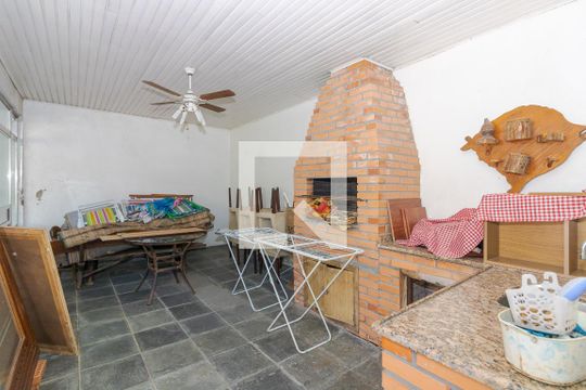 Área comum - Churrasqueira de casa à venda com 3 quartos, 215m² em Sarandi, Porto Alegre