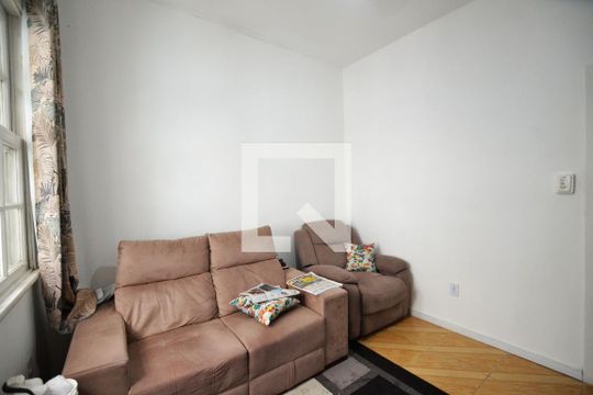 Quarto 1 de casa à venda com 5 quartos, 200m² em Vila Joao Pessoa, Porto Alegre