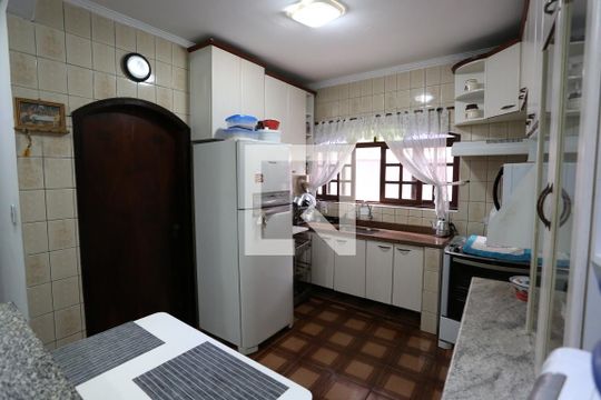 Cozinha de casa à venda com 4 quartos, 160m² em Vila Talarico, São Paulo