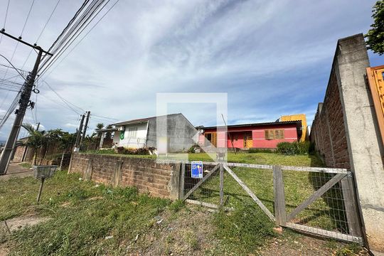 Fachada de casa à venda com 3 quartos, 120m² em Feitoria, São Leopoldo