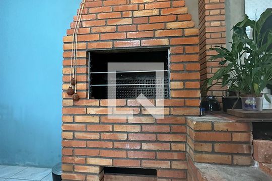 Churrasqueira de casa à venda com 3 quartos, 120m² em Feitoria, São Leopoldo