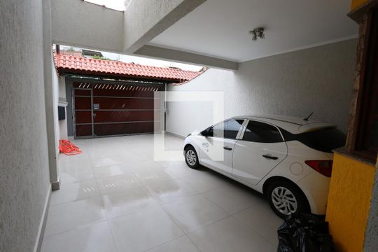 Garagem de casa à venda com 3 quartos, 278m² em Vila Salete, São Paulo