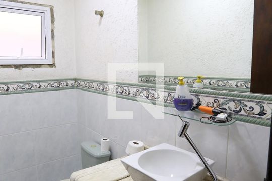 Lavabo de casa à venda com 3 quartos, 278m² em Vila Salete, São Paulo
