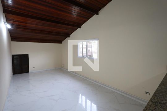 Terraço de casa à venda com 3 quartos, 278m² em Vila Salete, São Paulo