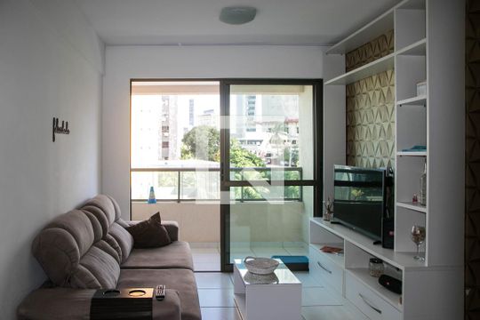 Sala de apartamento para alugar com 2 quartos, 52m² em Parque Bela Vista, Salvador