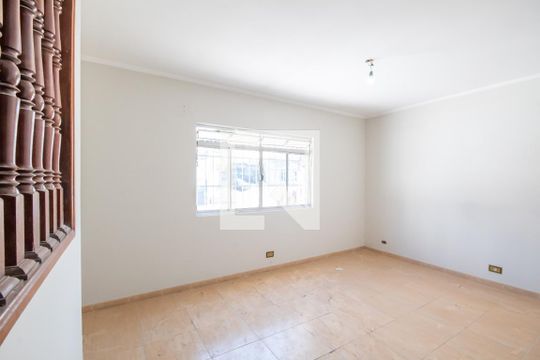 Casa para alugar com 2 quartos, 100m² em Vila Yara, Osasco