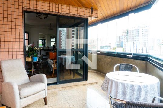 Sacada de apartamento à venda com 3 quartos, 189m² em Vila Clementino, São Paulo