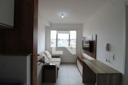Sala/Cozinha de apartamento para alugar com 1 quarto, 28m² em Vila Ema, São Paulo