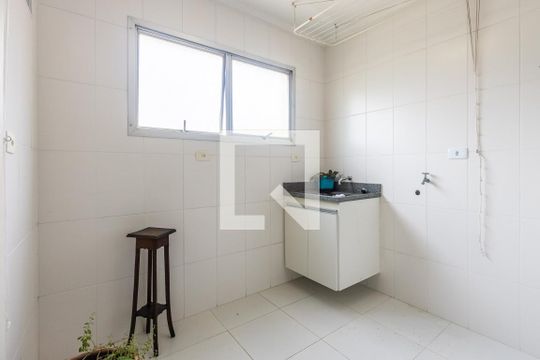 Área de Serviço de apartamento para alugar com 2 quartos, 80m² em Pinheiros, São Paulo