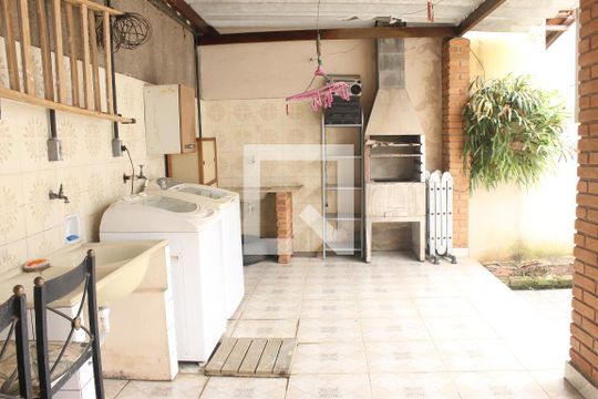 Área comum de casa à venda com 3 quartos, 120m² em Vila Pompéia, Campinas