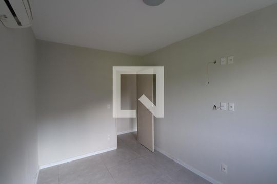 Quarto 2 de apartamento para alugar com 2 quartos, 50m² em Colubande, São Gonçalo