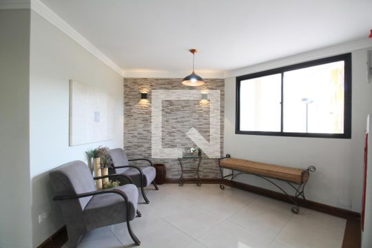 Hall social de apartamento à venda com 2 quartos, 70m² em Portal do Morumbi, São Paulo