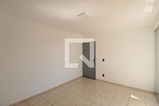 Sala de apartamento para alugar com 3 quartos, 80m² em Castelo, Belo Horizonte