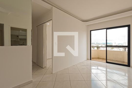 Apartamento à venda com 3 quartos, 74m² em Vila Rosália, Guarulhos