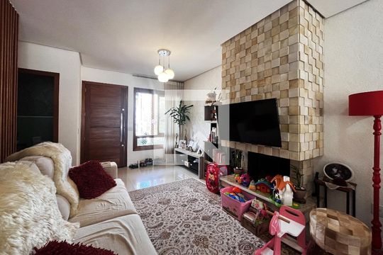 Casa à venda com 3 quartos, 139m² em Hípica, Porto Alegre