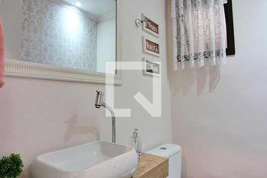 Lavabo de apartamento à venda com 3 quartos, 83m² em Santa Terezinha, São Bernardo do Campo