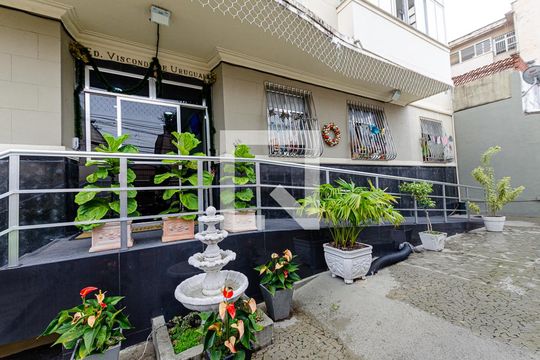 Área comum de apartamento à venda com 3 quartos, 90m² em Centro, Niterói