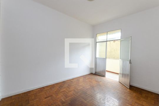 Sala de apartamento à venda com 3 quartos, 90m² em Centro, Niterói
