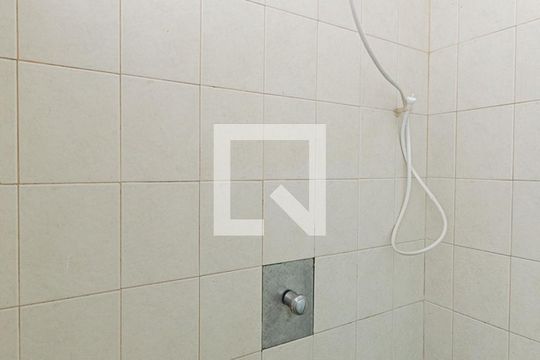 Banheiro de apartamento à venda com 3 quartos, 90m² em Centro, Niterói
