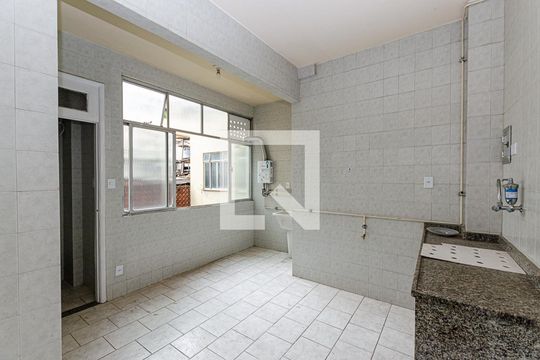 Cozinha de apartamento à venda com 3 quartos, 90m² em Centro, Niterói