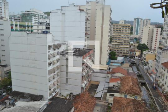 Vista da Sala de apartamento à venda com 2 quartos, 85m² em Icaraí, Niterói