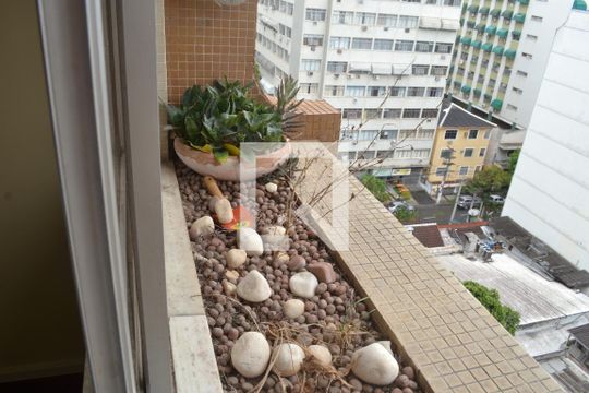 Jardineira de apartamento à venda com 2 quartos, 85m² em Icaraí, Niterói