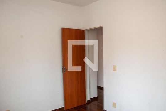 Quarto 3 de apartamento à venda com 3 quartos, 131m² em Ressaca, Contagem