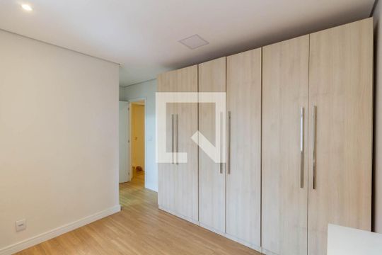 Suíte 1 de casa para alugar com 2 quartos, 92m² em Vila Mariana, São Paulo