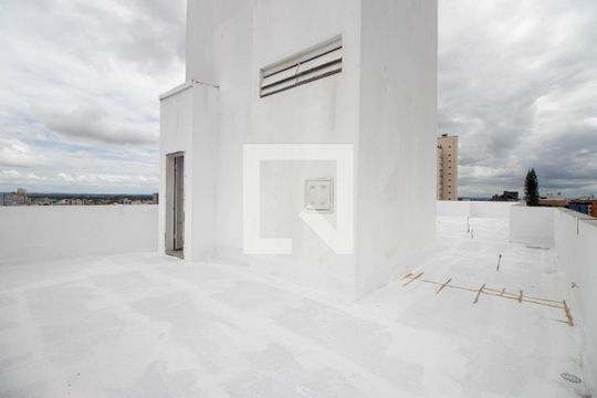 Terraço do Prédio de apartamento para alugar com 3 quartos, 240m² em São João, Porto Alegre