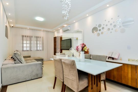 Sala de casa à venda com 3 quartos, 200m² em Vila Planalto, Guarulhos