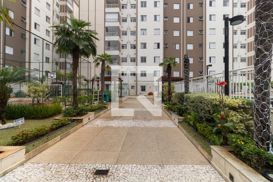 Área Verde de apartamento para alugar com 2 quartos, 47m² em Vila Caraguata, São Paulo