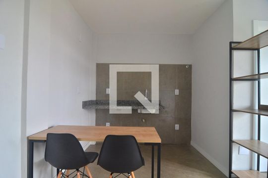 Studio de kitnet/studio para alugar com 1 quarto, 30m² em Marechal Rondon, Canoas