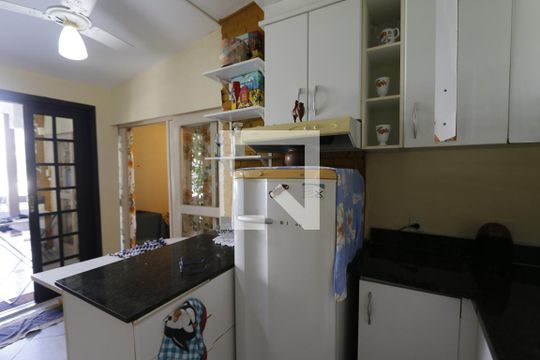 Cozinha de kitnet/studio para alugar com 1 quarto, 40m² em Barra da Tijuca, Rio de Janeiro
