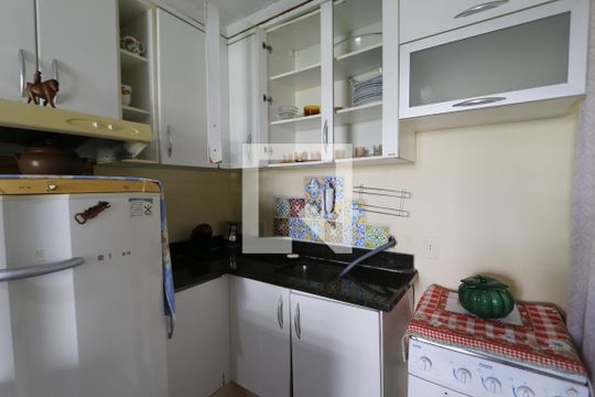 Cozinha de kitnet/studio para alugar com 1 quarto, 40m² em Barra da Tijuca, Rio de Janeiro