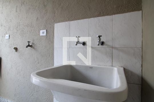 Lavanderia de casa à venda com 2 quartos, 150m² em Jardim Jaú (zona Leste), São Paulo