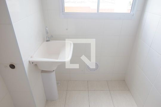 Área de Serviço de apartamento para alugar com 2 quartos, 50m² em Vila Metalúrgica, Santo André