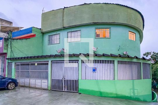 Fachada de casa de condomínio para alugar com 1 quarto, 50m² em Parque Marajoara, Santo André