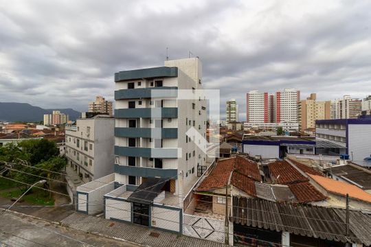 Vista da varanda do quarto de apartamento para alugar com 1 quarto, 25m² em Nova Mirim, Praia Grande