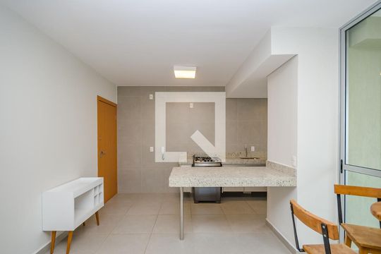 Sala de apartamento à venda com 1 quarto, 50m² em Vila da Serra, Nova Lima