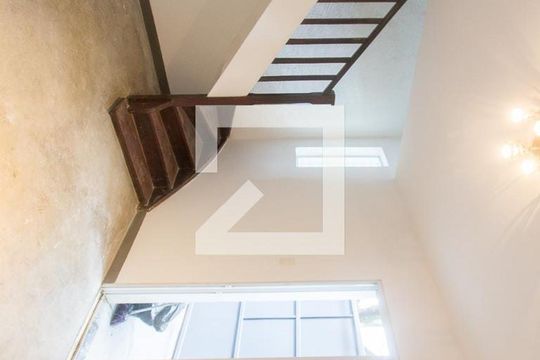 Sala de casa para alugar com 2 quartos, 80m² em Chácara Santo Antônio (zona Sul), São Paulo