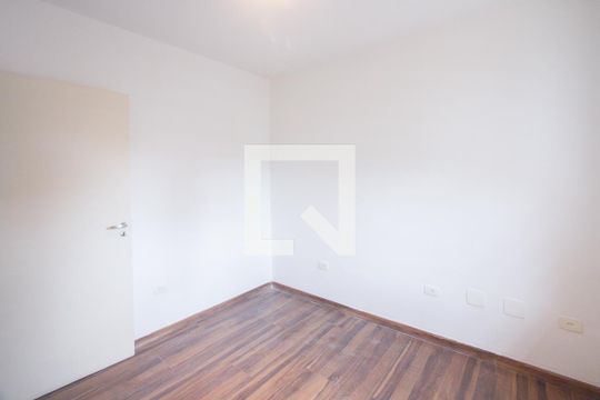 Quarto 2 de casa para alugar com 2 quartos, 80m² em Chácara Santo Antônio (zona Sul), São Paulo