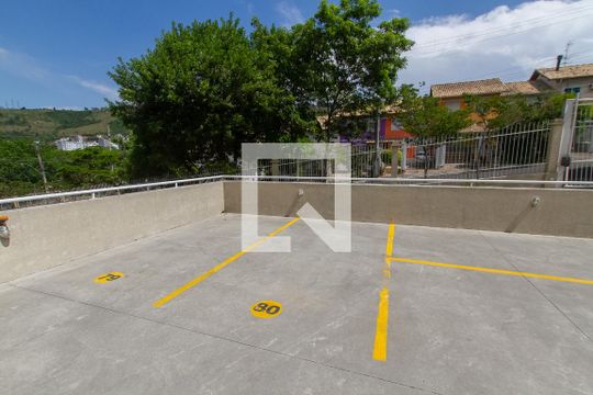 Garagem de apartamento à venda com 2 quartos, 59m² em Morro Santana, Porto Alegre