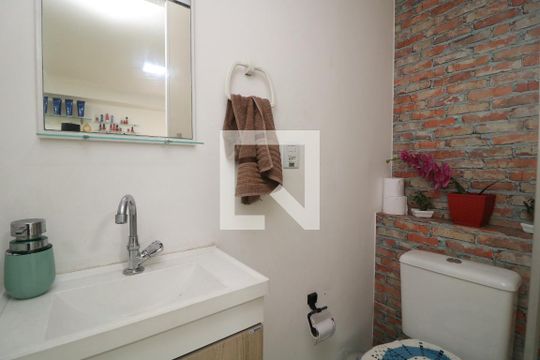 Banheiro/Garagem de casa para alugar com 3 quartos, 34m² em Vila Cruzeiro, São Paulo
