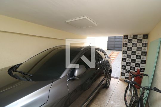 Garagem de casa para alugar com 3 quartos, 34m² em Vila Cruzeiro, São Paulo