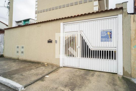 Fachada de casa de condomínio à venda com 2 quartos, 84m² em Vila Rio Branco, São Paulo